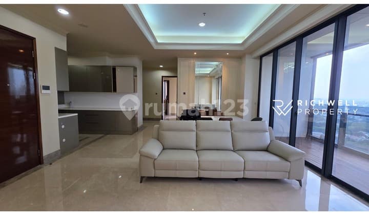 For Sale Fast District 8