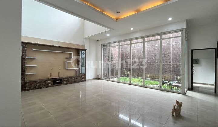 Fully Furnished 2-Story House Summarecon Bandung Cluster Btari Ready to Occupied