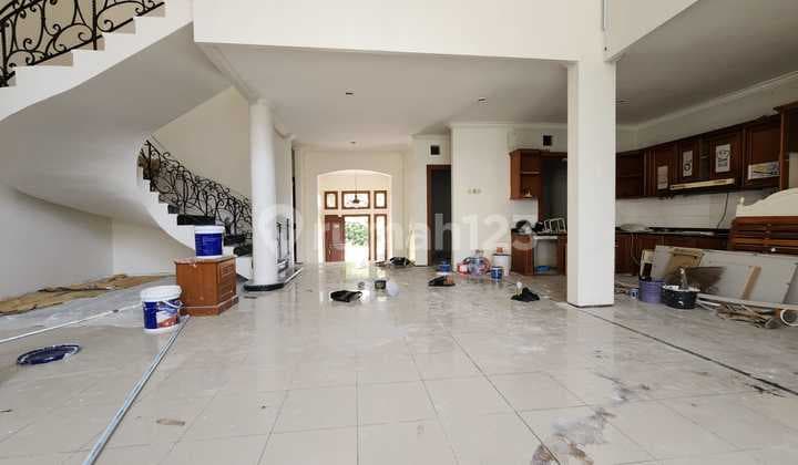 Rumah Kontrakan Bagus Unfurnished SHM di Setraduta, Bandung