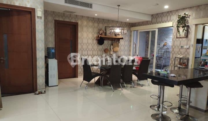 RUMAH MEWAH , 2 LANTAI, CLUSTER ONE GATE DI SOLO BARU SEKTOR 1, FULL FURNISHED