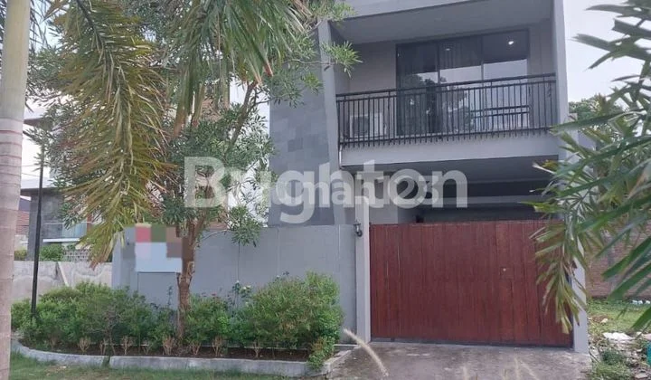 Two-Story New House Non-Cluster Solo Baru