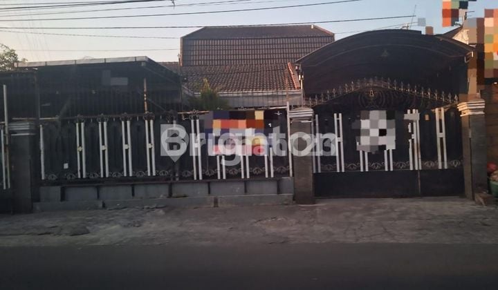 RUMAH LUAS PINGGIR JALAN RAYAN RUMAH LUAS PINGGIR JALAN RAYAN