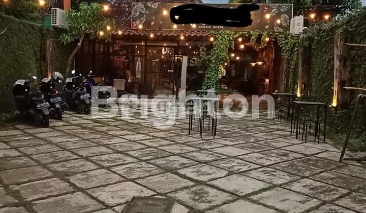 BANGUNAN EX COFFEE SHOP, DENGAN KONSEP ETNIK JAVA, SIAP DIPAKAI UNTUK USAHA KAFE DAN RESTO