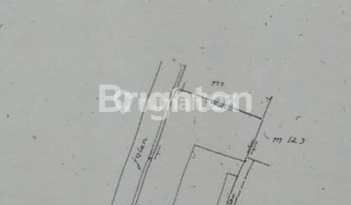 TANAH HOOK TEPI JALAN RAYA RAMAI TENGAH KOTA SOLO AKSES CONTAINER