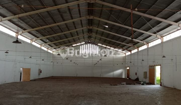Gudang Zona Merah Industri Akses Container Telukan Sukoharjo