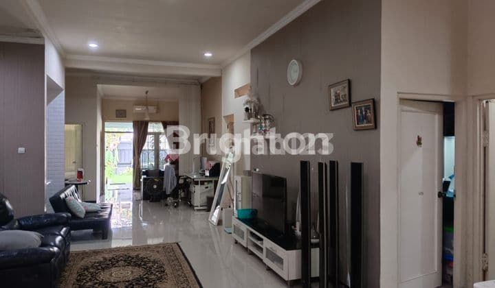 RUMAH TENGAH KOTA SOLO FULL FURNISHED DEKAT SOLO GRAND MALL