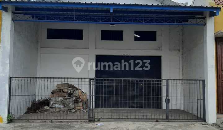 Gudang ( Ruang Usaha ) + Ruang Kantor Lantai 2, Dekat Pintu Tol