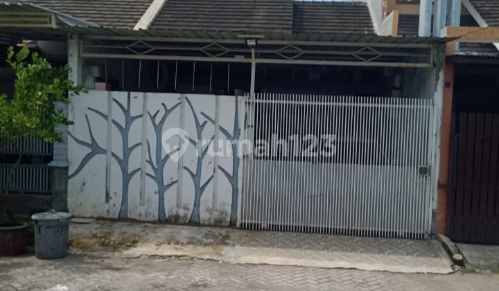 Sold House in Dreaming Land Housing Area, Price Under 800 Million