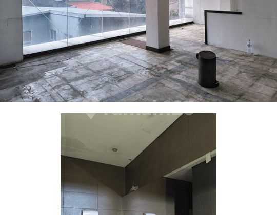 Building suitable for cafe or restaurant or office in Kemang