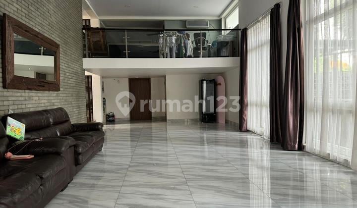 Dijual Rumah di Rawasari Lokasi Strategis - Harga Nego !
