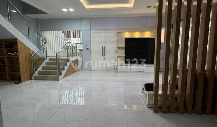 Dijual Rumah di Kelapa Gading - Harga Nego