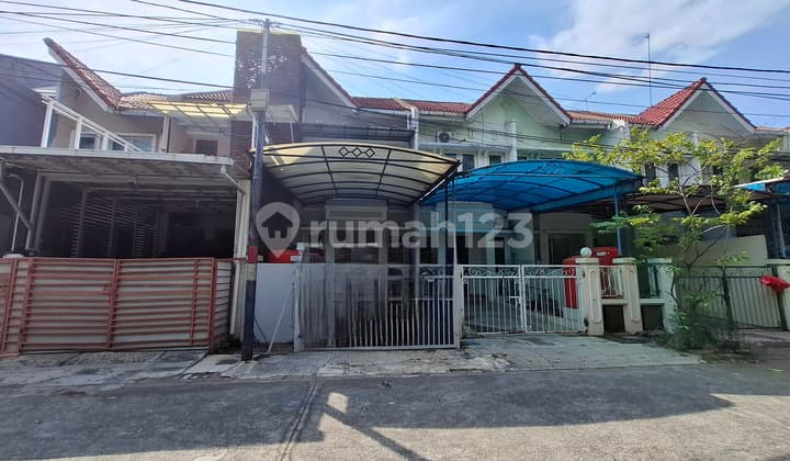 For Rent House in Gading Arcadia - Strategic Location!
