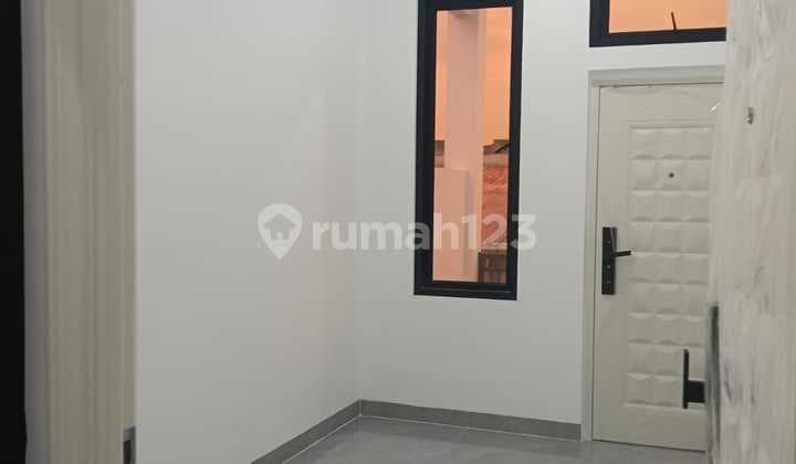 Dijual Rumah 2 Lantai di Harapan Indah