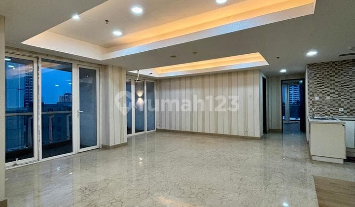 Royale Springhill Kemayoran apartment 3BR type