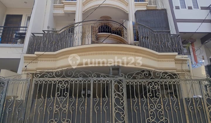Dijual Rumah di Sunter Garden, Jakarta Utara