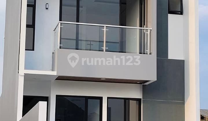 New 2-Story House for Sale in Grand Wisata Bekasi Housing Estate