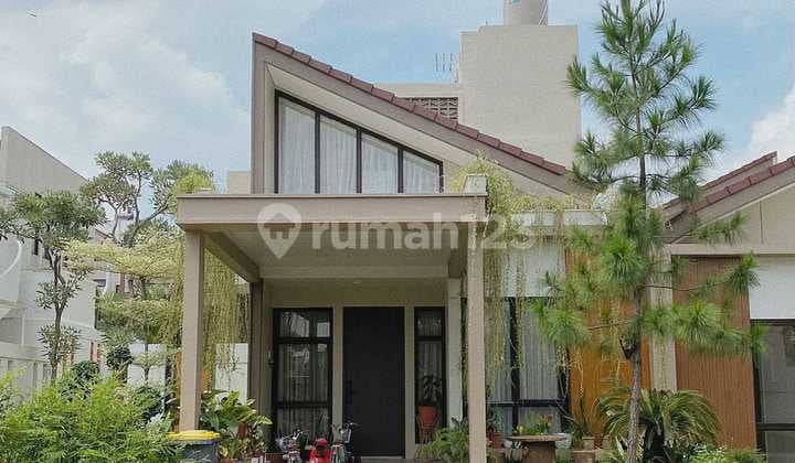 Rumah 2 Lantai Furnish di Jual Murah di Dalam Cluster Podomoro Golf View Cimanggis Depok