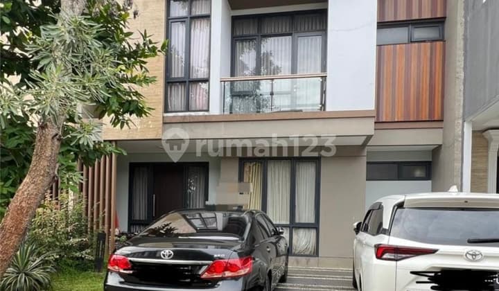 Rumah Mewah 2 Lantai Siap Huni di Jual di Kota Wisata Cibubur