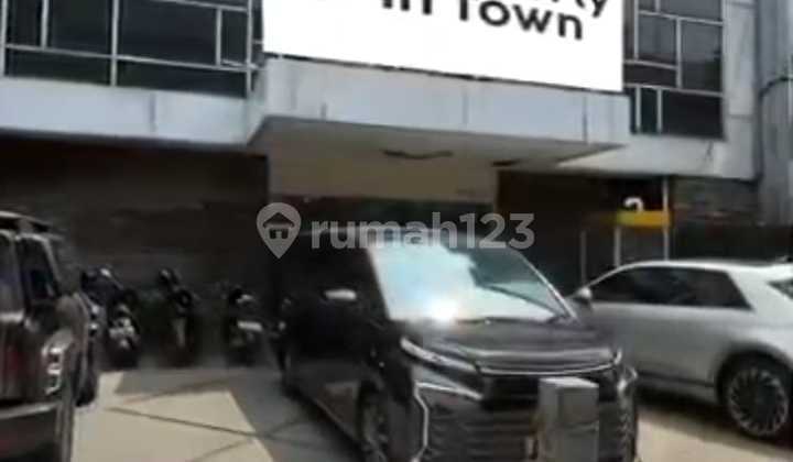 Dijual Disewakan Ruko / Tempat Usaha di Wolter Monginsidi Kebayoran Baru