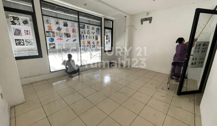 Ruko Muara Karang Depan Jalan Raya Bisa Usaha Makanan