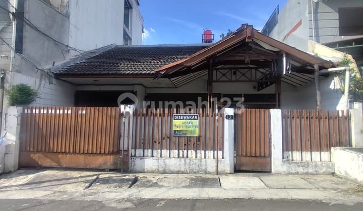 Disewakan Rumah Dibendungan Hilir, untuk Kantor Ataupun Logistik