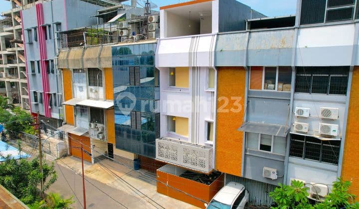 Kost, 4 Lantai, SHM, Full Furnished, Didekat Harmoni, Gajahmada, Monas Jakarta Pusat