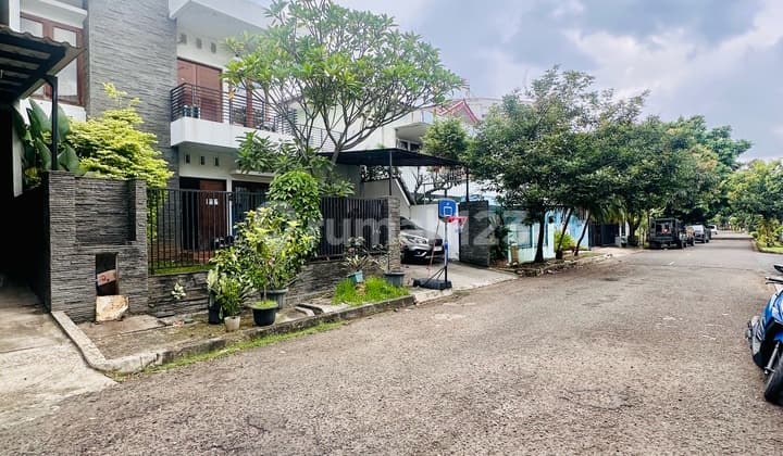 Rumah Dijual Cepat Murah Dalam Komplek Premium Dekat Tol Simatupang.