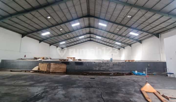 Gudang Tiara Jabon, Tambak Sawah Sidoarjo Gudang Tiara Jabon, Tambak Sawah Sidoarjo