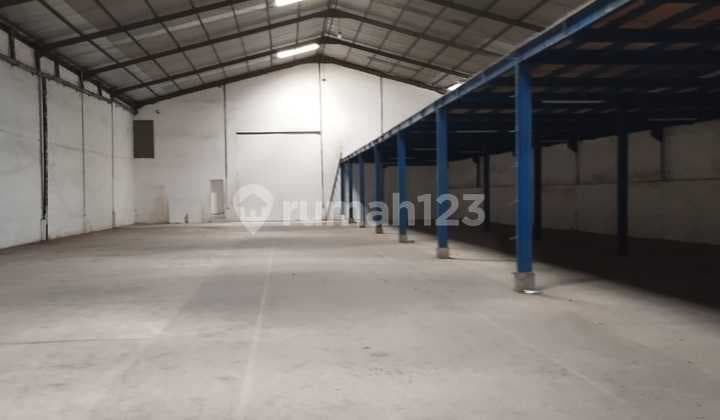 Gudang Manukan Wetan 60, Surabaya