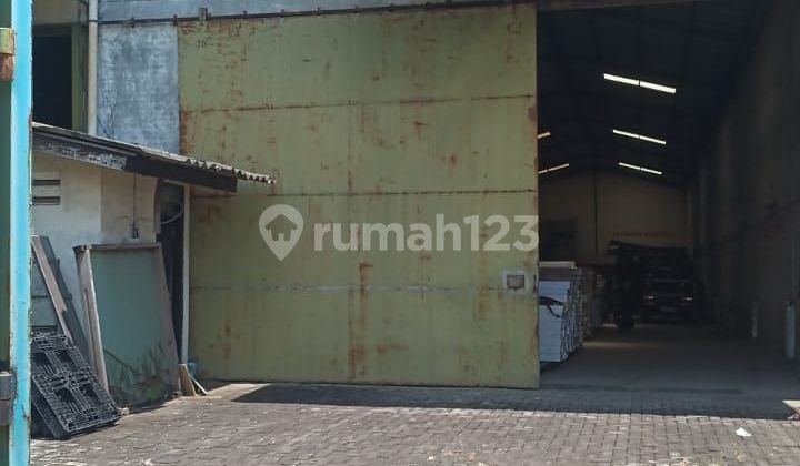 Gudang Manukan Wetan 60, Surabaya
