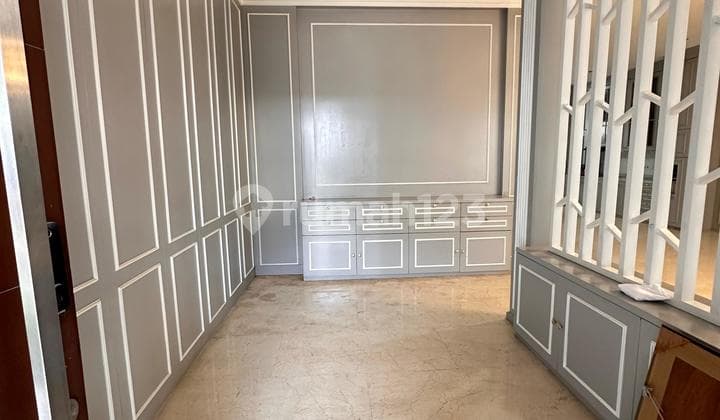 Dijual Rumah Golf Island Pik Palm