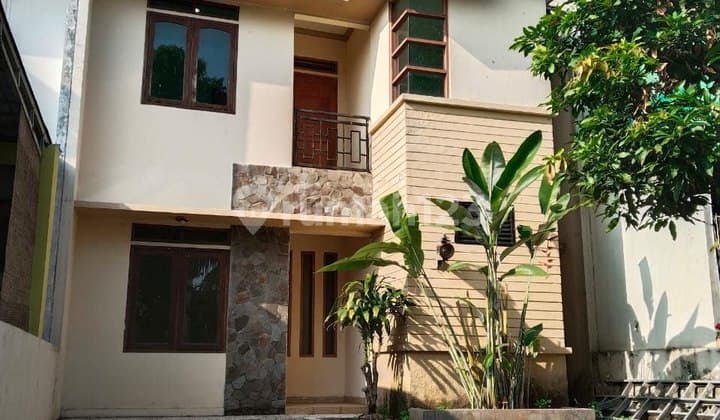 Well-Maintained 2-Story Second-Hand House in Ciomas Bogor