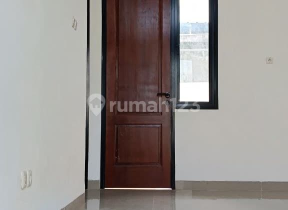 Rumah Minimalis Dekat ke Stasiun Sentul