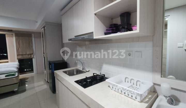 Dijual Unit Studio Fully Furnished Di The Breeze, Bintaro Tangerang Selatan