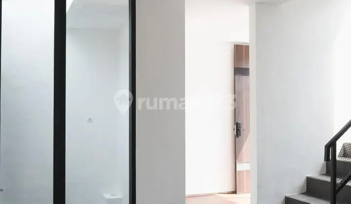 Jual Rumah Bagus Modern di Antapani
