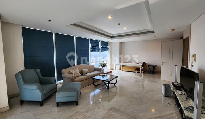 Regatta Pluit Apartment 3+1BR Private Lift Semi Furnished PPJB Sea View