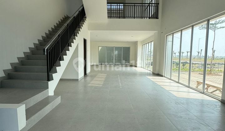 Ruko Marina Bay Loft PIK 2 Ext 6x20 Hoek 2Lt+Mezanin Hadap Jalan