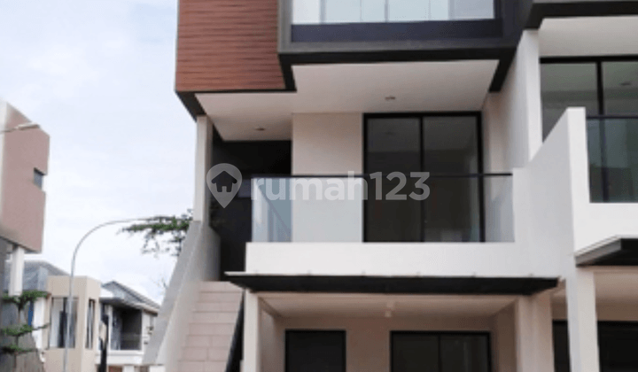 Rumah Hoek Cluster Piano Golf Island Pik 5X15 3+1Kt Free 4 AC