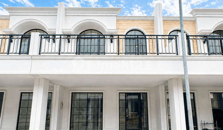 Modern House 2 S
t
eer
e in Building N
erma
la
, at
k
2, 6×10, 2+
1 Bath, Ready to Live
