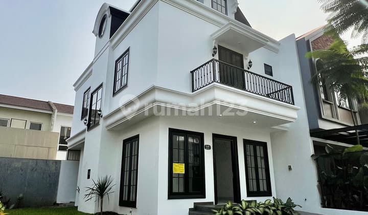 Rumah Mewah American Classic 220m2 4+1KT SHM di The Icon BSD City