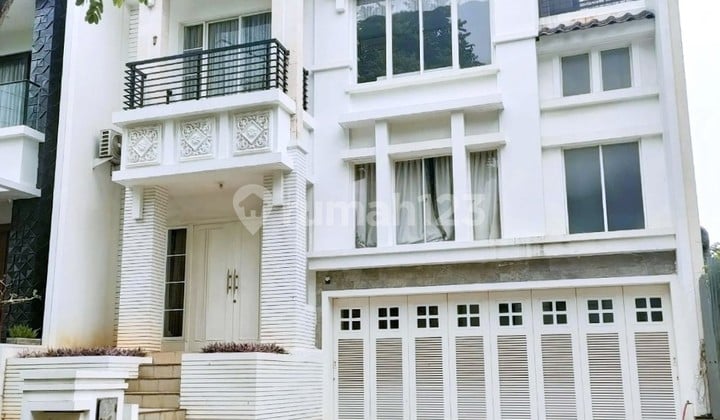 Rumah Mewah Crown Golf Pearl Golf Pik 10X33 3Kt Cluster Premium