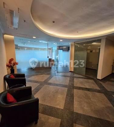 Office Space Apl Tower Central Park 358,12M Midfloor Full Furnish