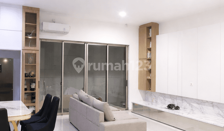 Rumah Scarlet Pik 2 8X15 3+1Kt Full Furnished Siap Huni