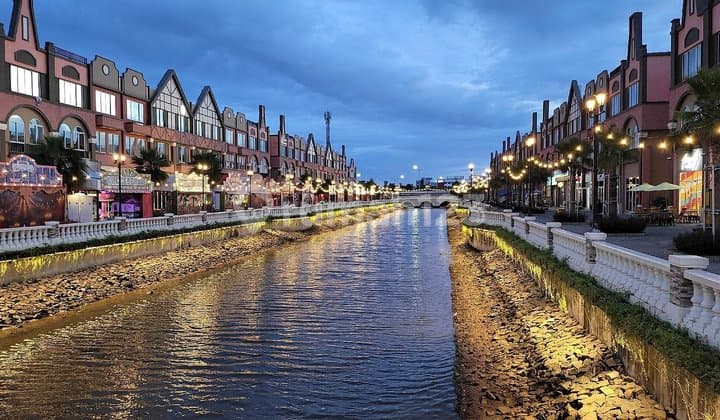 Ruko La Riviera Danau PIK 2 4,5x12 2 Muka Strategis Siap Pakai