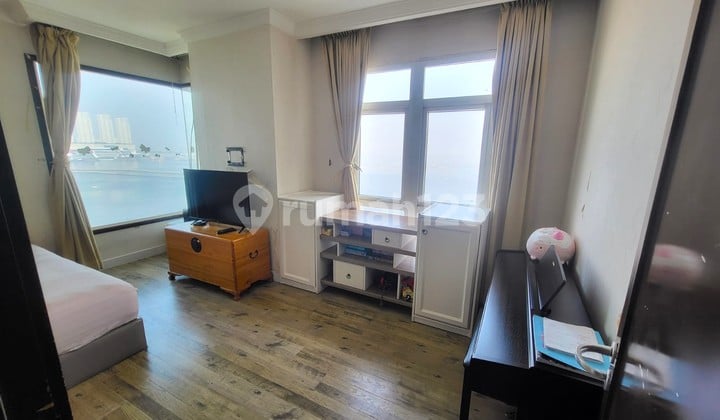Apartemen Exclusvie Pantai Mutiara 158M2 3+1Br Semi Furnished Best View