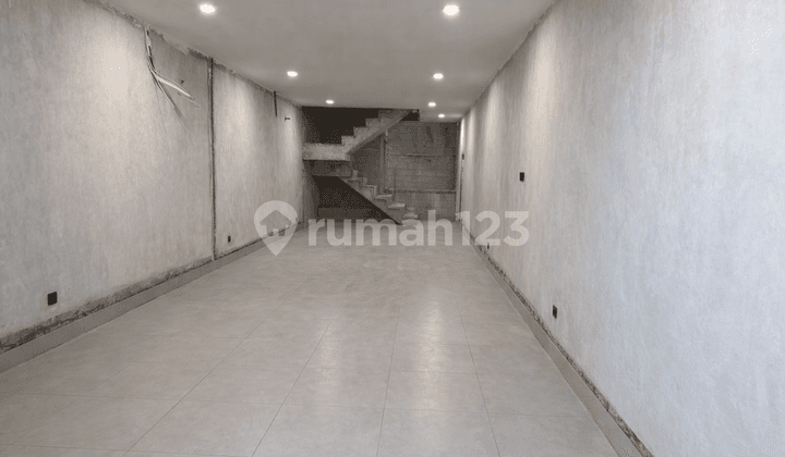 Ruko Baru Modern Hoek Muara Karang 117M² 2Lt Jakarta Utara