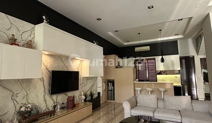 Rumah Katamaran Permai Pik 412M² SHM Sudah Renovasi Adem & Homey