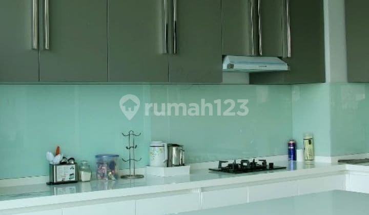 Disewakan Apartemen Satu8 Residences 3 BR Furnishe Di Kedoya. Jak-Bar