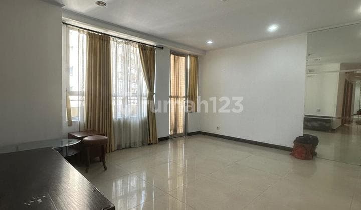 Disewakan Siap Huni Apartemen Paladian Tower C di Kelapa Gading