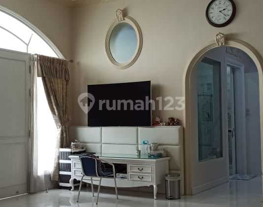 Dijual Rumah Mewah Eksklusif Siap Huni 4 Lantai